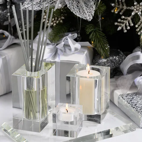 Crisp White Linen 220g Bevelled Crystal Candle by Abode Aroma