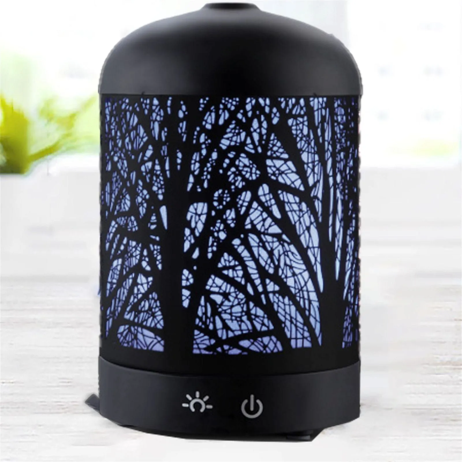 DEVANTI Aroma Diffuser Aromatherapy LED Night Light Iron Air Humidifier Black Forrest Pattern 160ml